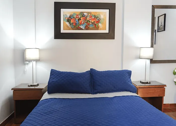 Montreal Hostal Lima